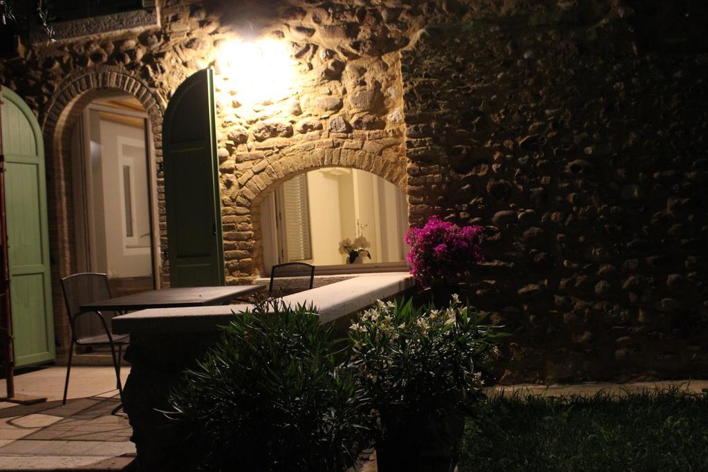 Giardino Degli Ulivi Apartment Caprino Veronese Ngoại thất bức ảnh